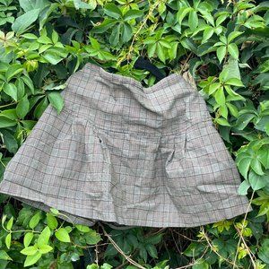 plaid grey skirt